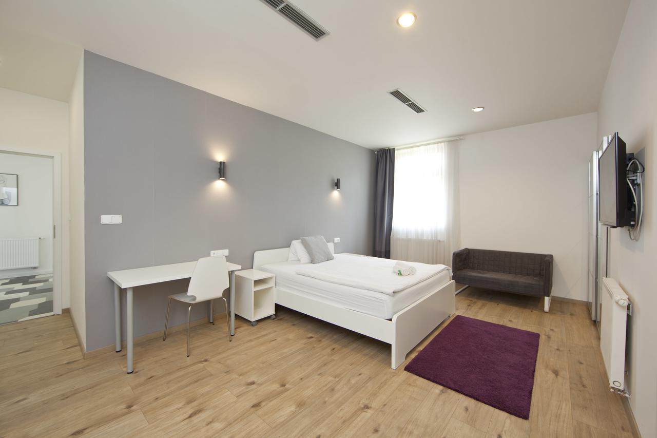 Rozmaryn Rooms & Apartments Rakovník Exterior foto