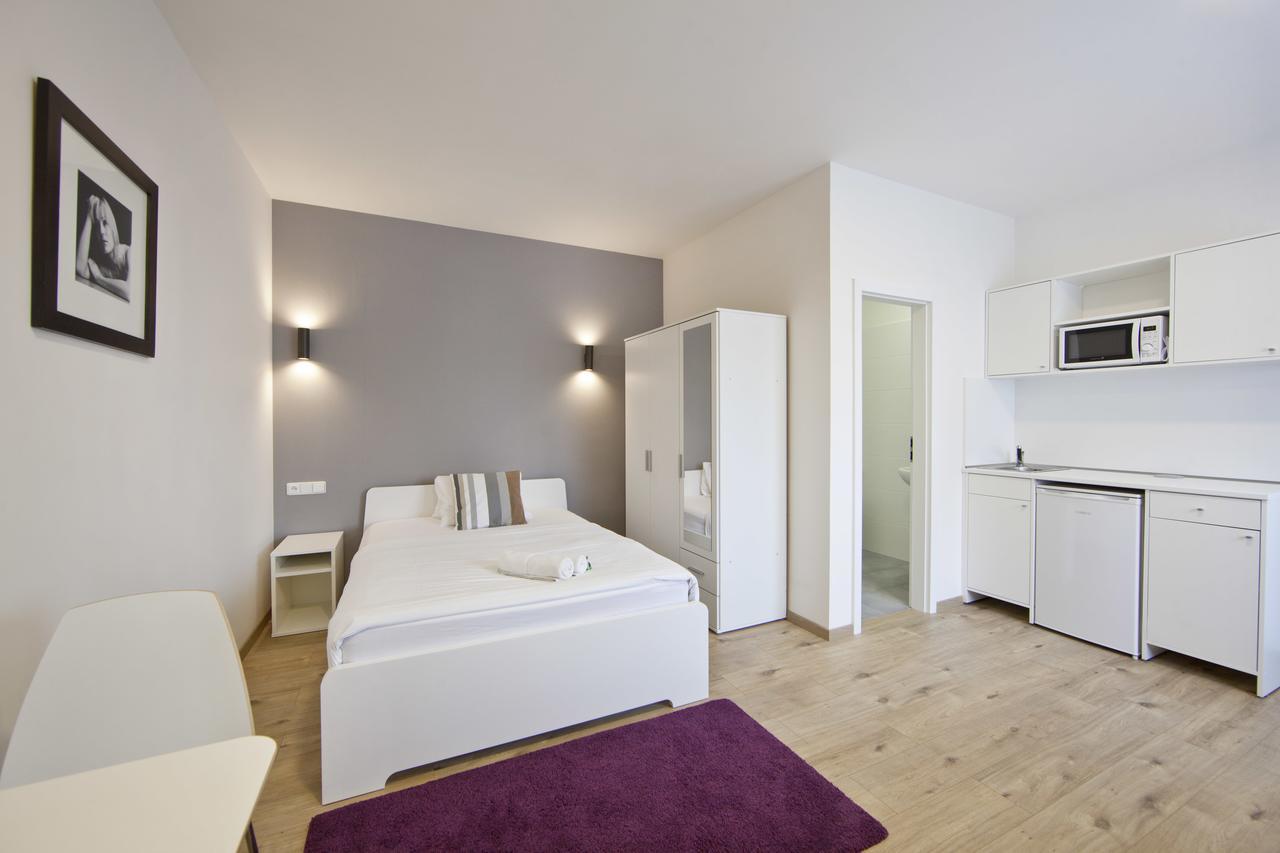 Rozmaryn Rooms & Apartments Rakovník Exterior foto