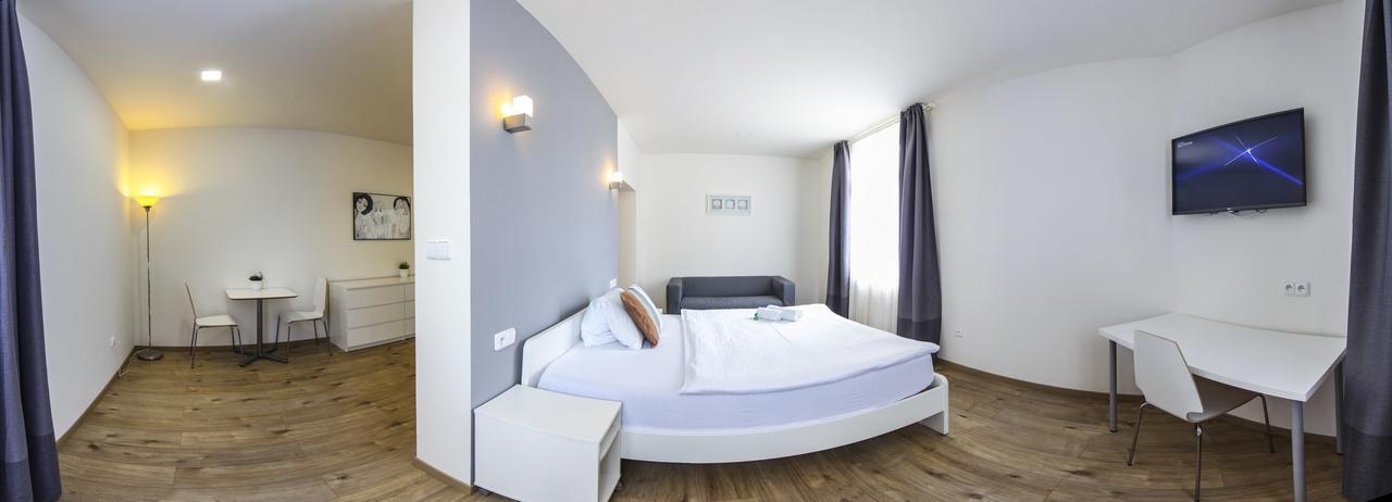 Rozmaryn Rooms & Apartments Rakovník Exterior foto